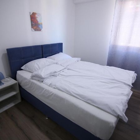 ולס Nastov Apartments מראה חיצוני תמונה